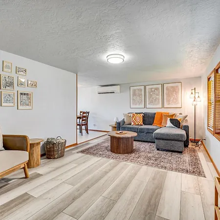 9 Mi To The Gorge Updated Retreat With Yard!